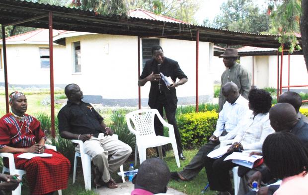 The Chaplain to the Kenya Defence Forces, Rt Revd Bishop Alfred Rotich, and Pastor James Wuye interact in group discussion.