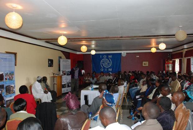 Discussion after the screening in Eldoret, which was hosted by the International Organization for Migration.